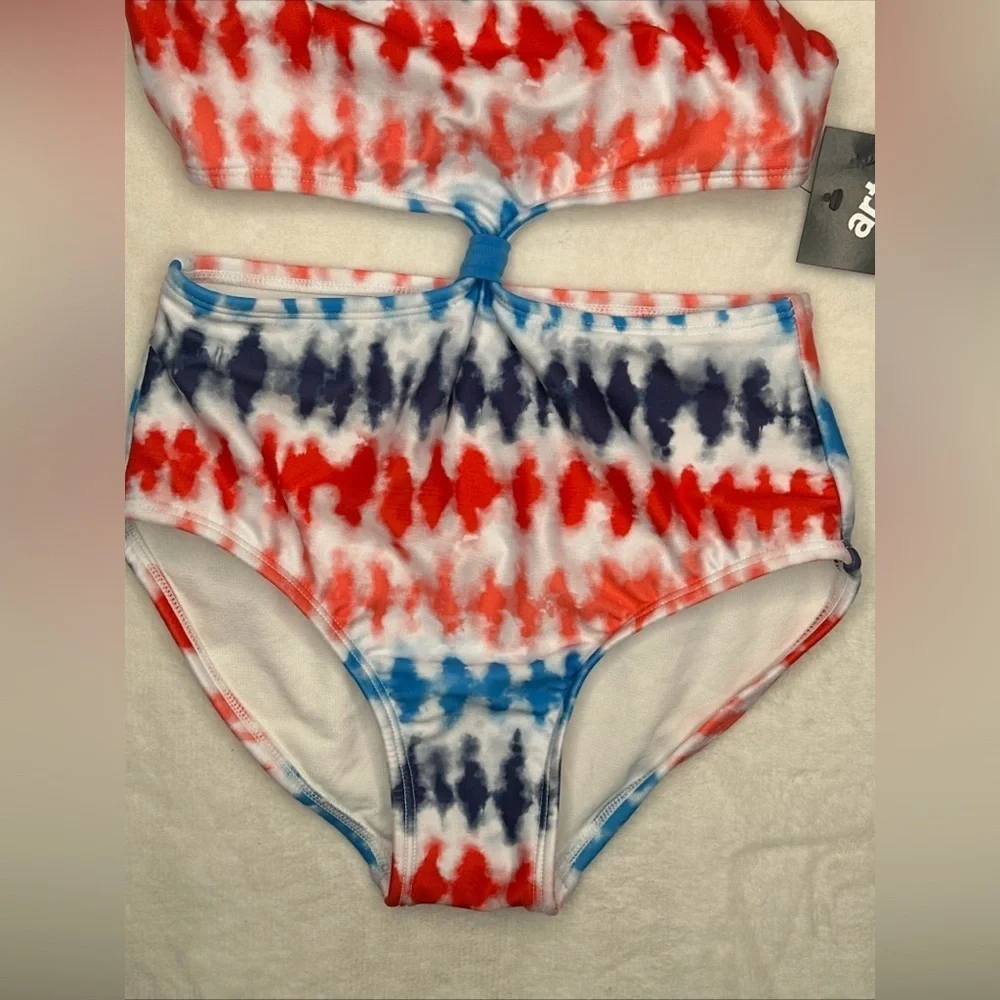 Art Class Blue Red White One Piece Swimsuit Girls Size M (8)